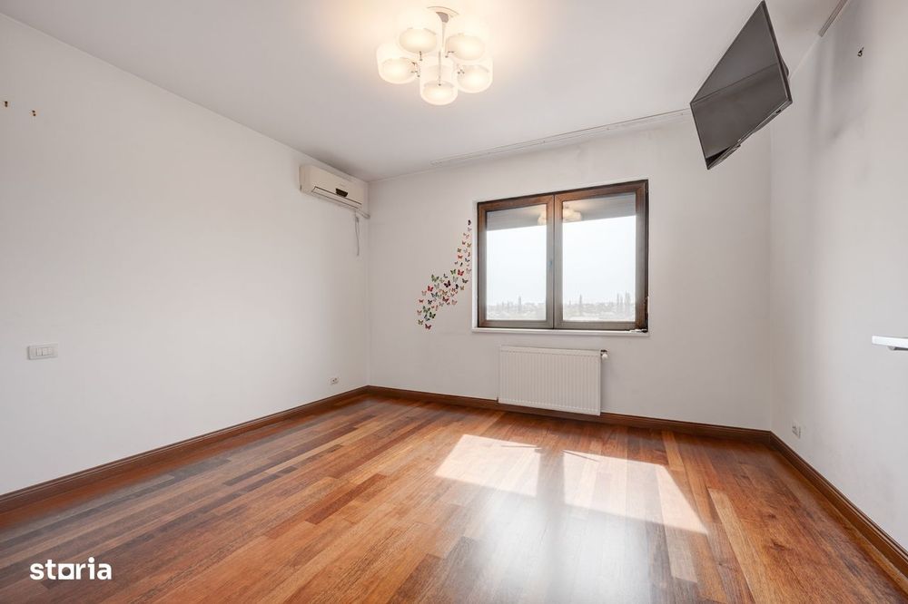 Apartament de  6 camere, 250 mp – 2 parcari- Sisești-Comision 0%
