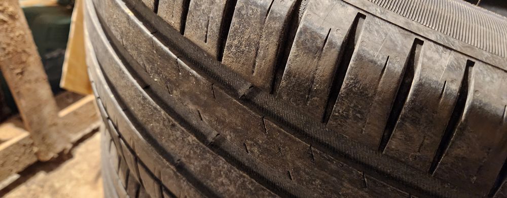 255/45R20 4 Гуми Michelin Sport EV