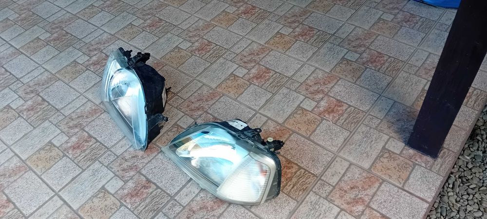 Vand faruri  Dacia Logan , Toyota Hilux