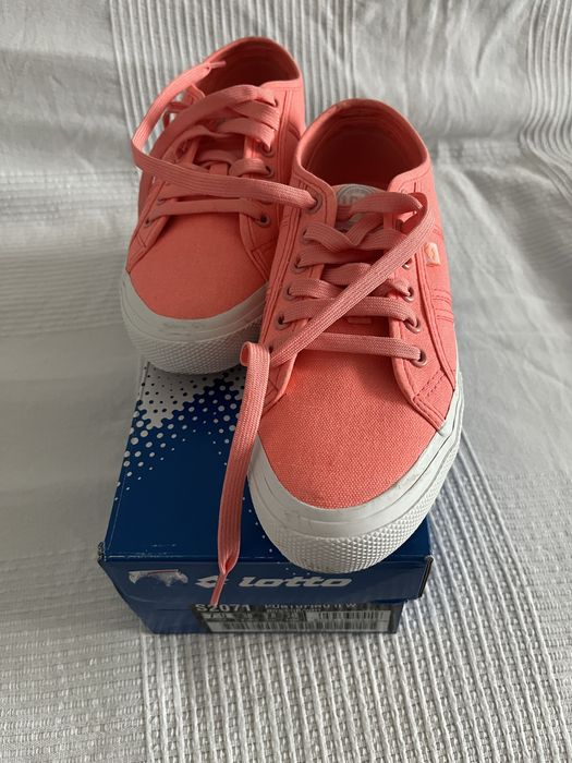 Tenesi Lotto corai fete