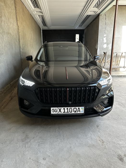 Hongqi hs5 15.400