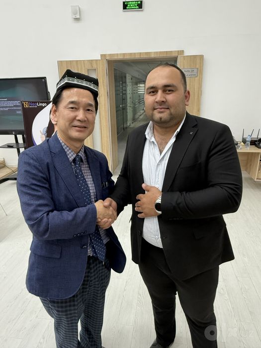 Koreys tilida Tarjimonlik va Gid xizmatlari