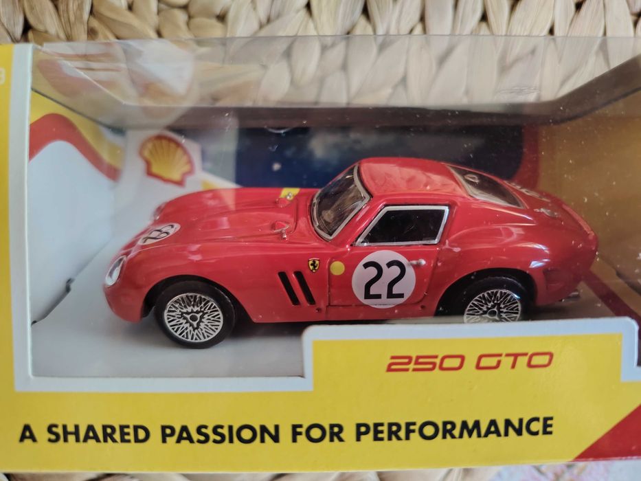 Колекционерски Колички на Ферари - Бураго