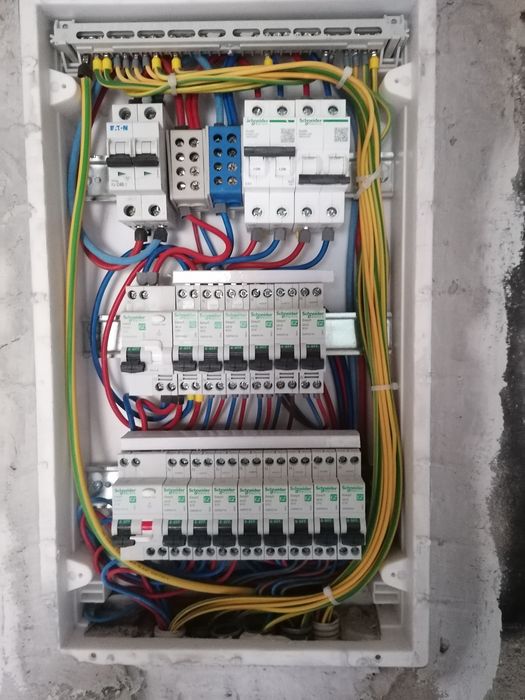 Instalații electrice