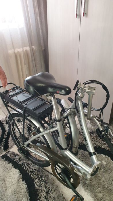 Vând bicicleta electrica