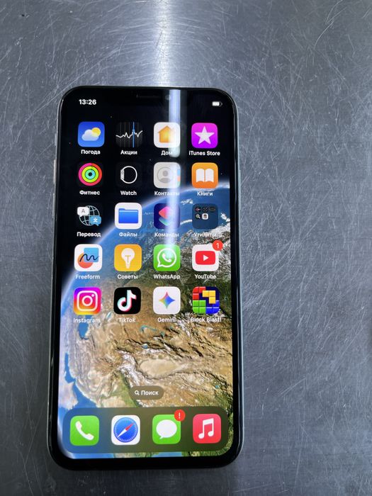 Продам айфон Х в хорошом состояние