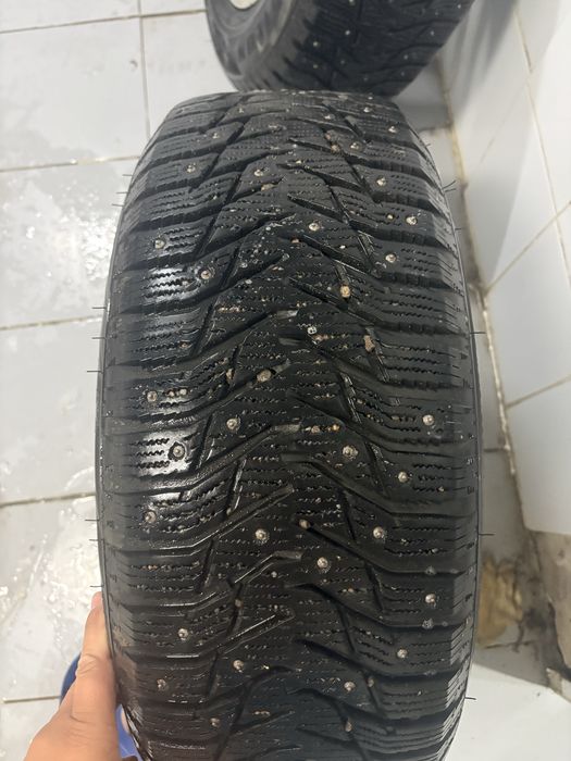 Продам диски с резиной от BMW E38