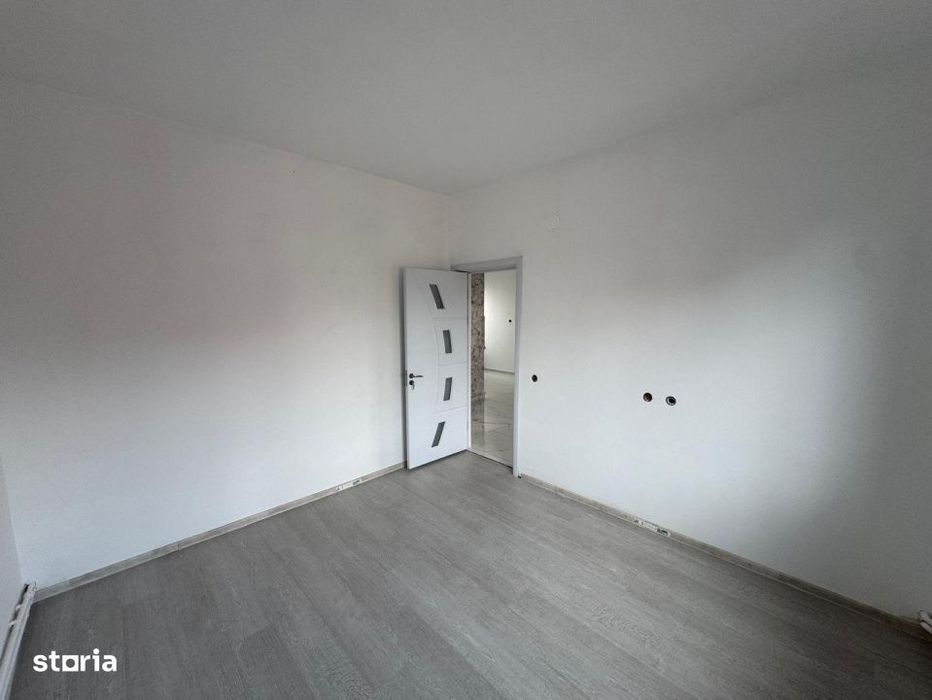 Casa de vanzare , zona Navodari