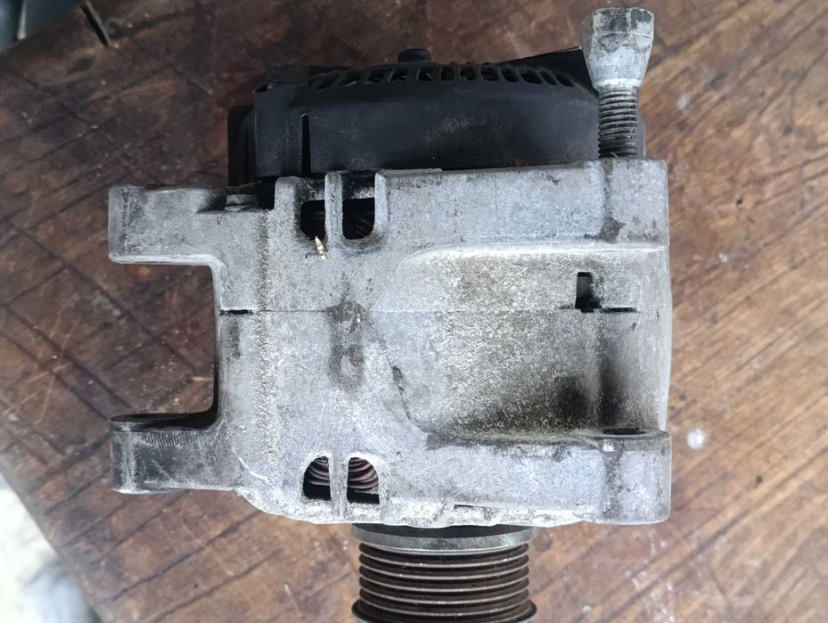 Динамо, алтернатор Mazda 2, Fiesta / Мазда 2, Fiesta   8V21 10300AB