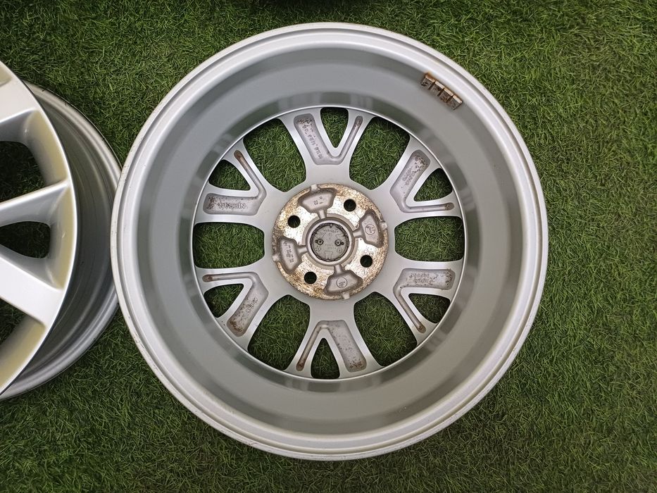 Диски R15 4x100 на Nissan и другие.
