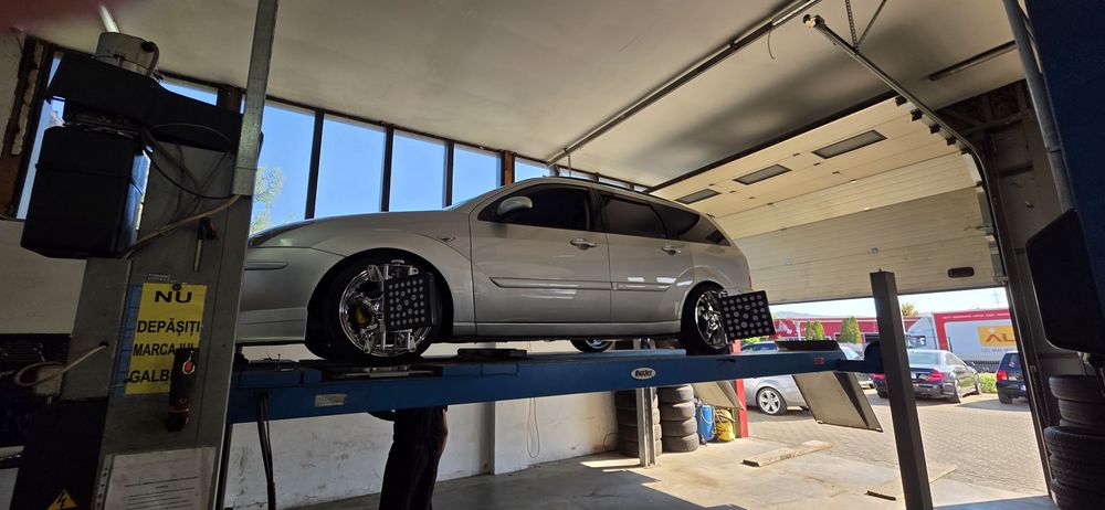 Ford Focus 1.6 16v