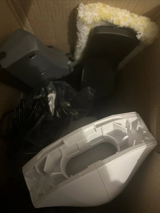 Уред за почистване на прозорци WV 2 Premium Black  -  нов, с кутия