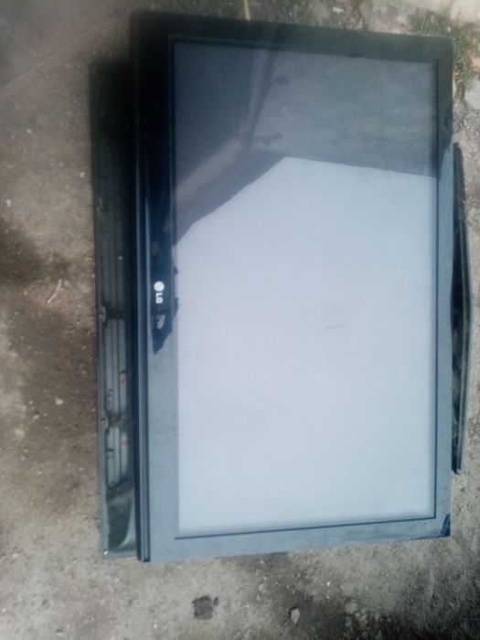 Продаю два телевизора плазменных