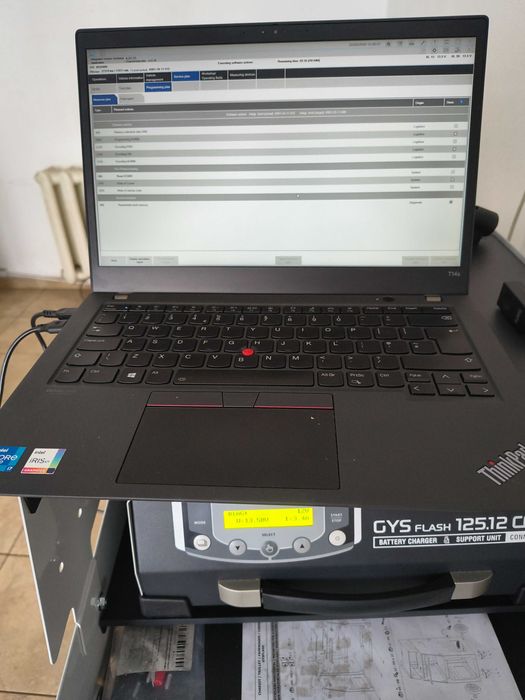 Автодиагностика,кодиране на модули,онлайн диагностика.Електро ремонти.