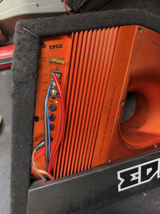 Vand subwoofer edge