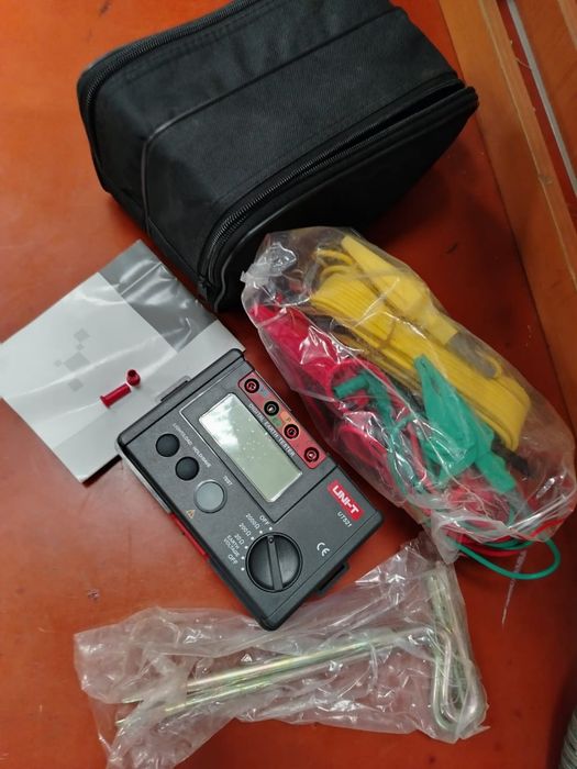 UNI-T мультиметр UT521 цифровой