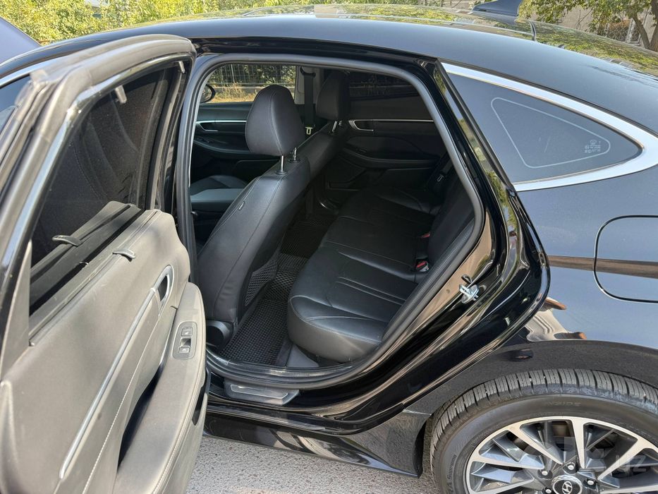 Продаётся Hyundai Sonata 2.5 FULL