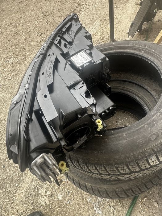 фар VW Tiguan 2024