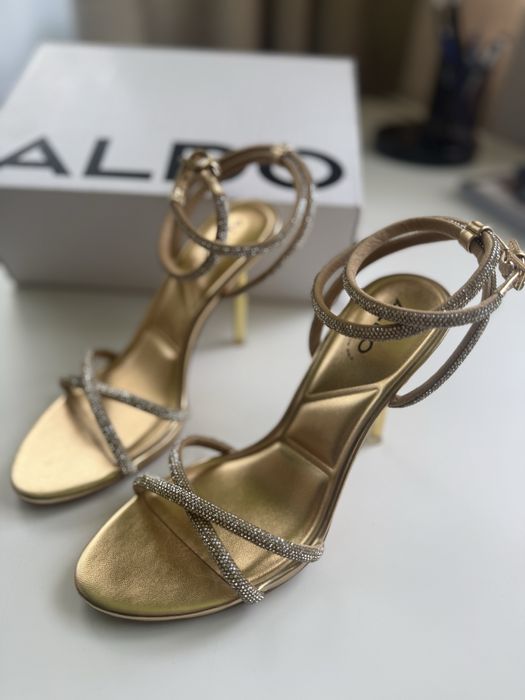 Sandale aldo cu toc 37