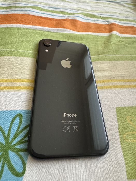 Iphone XR, черен 64GB