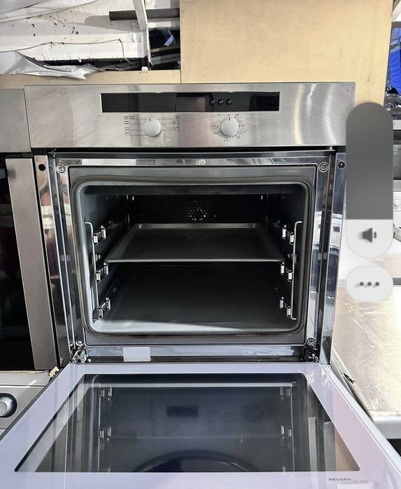 Фурна +гаранция 1 година. MIELE, КОНВЕКЦИЯ .Безплатна доставка за София