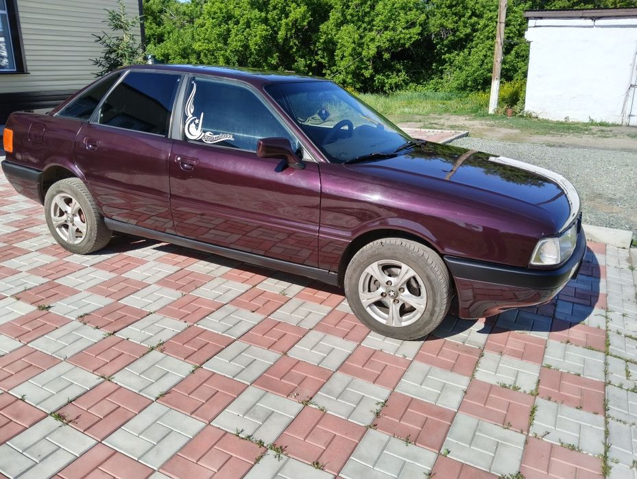 Ауди 80 б3 в хорошем состоянии