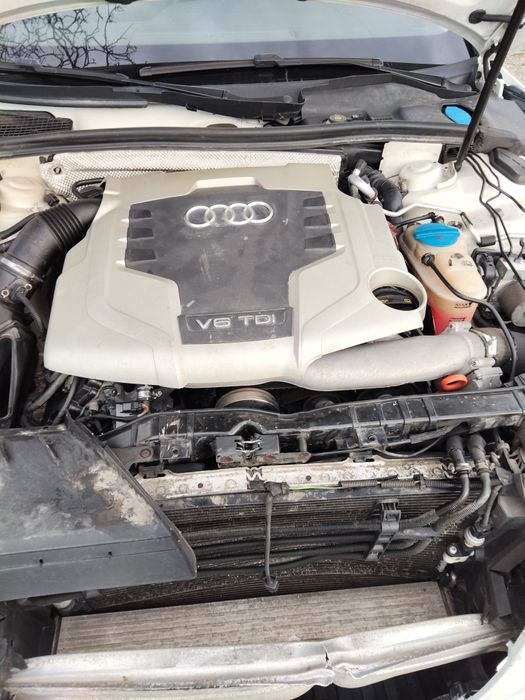 Ауди А5 3.0 тди Quattro 2010 год