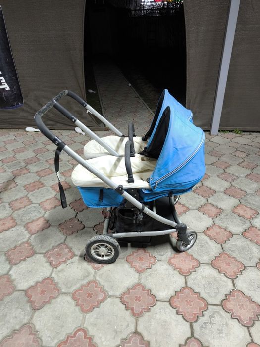 Детская коляска для двойни