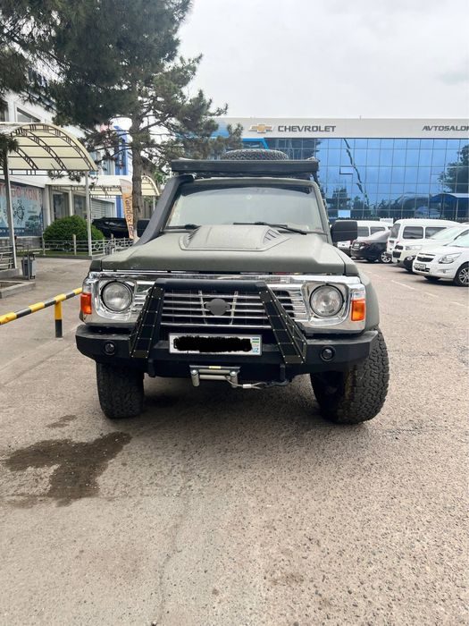 Nissan Patrol y61