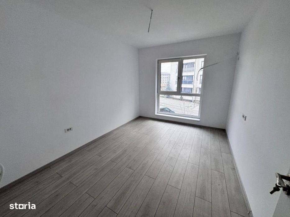 Ap. 3 Camere,Bloc Nou, Bucatarie Inchisa,Centrala Proprie,Loc Parcare,