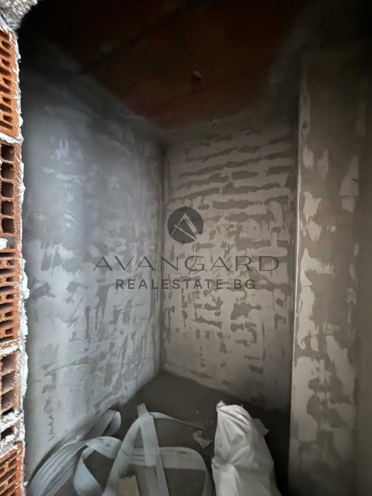 Продава се Тристаен апартамент в Пловдив, Тракия - 110 кв.м за 1146 €/кв.м - Снимка #4