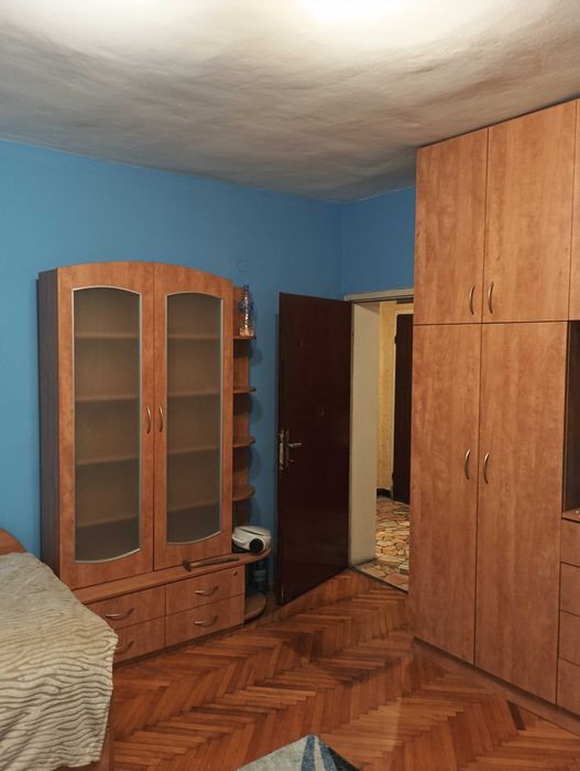 Дава се под наем Четиристаен апартамент в София, Оборище - 120 кв.м за 663 € - Снимка #4