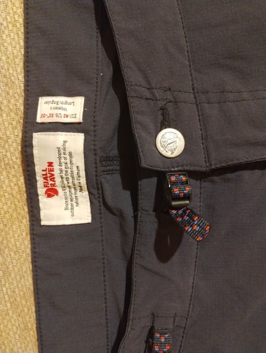 Pantaloni dama Fjall Raven High Coast Trail noi fara eticheta