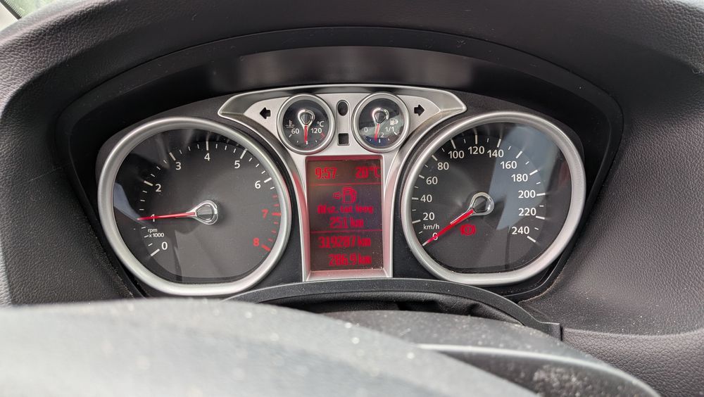 Ford focus 1.8 flexifuel ediție limitată