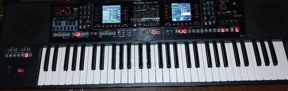 Продается Roland E-A7 – профессиональный