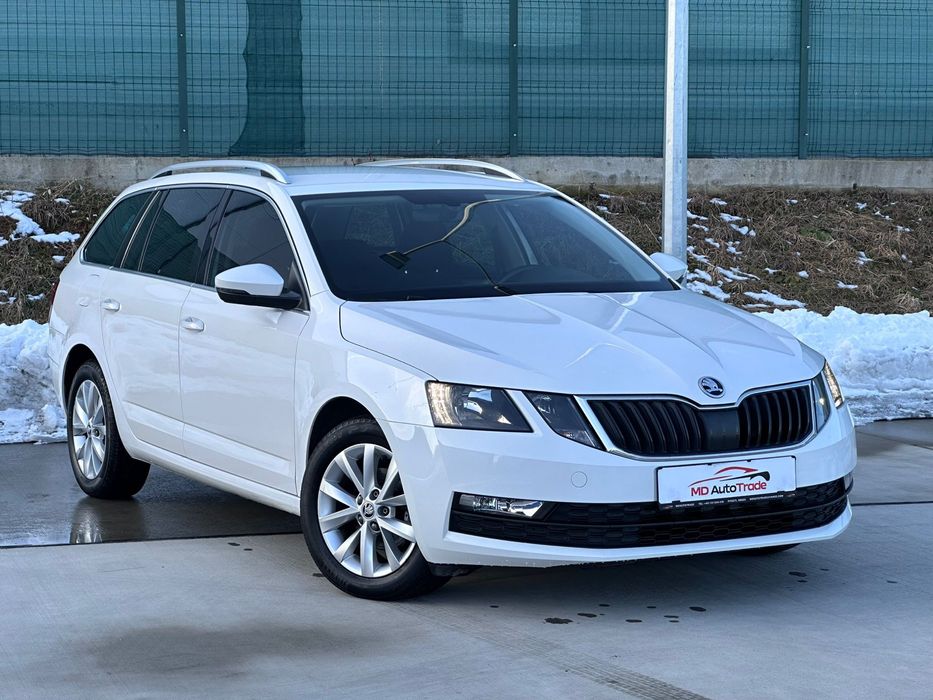 Skoda Octavia Style 1.6 - 116Cp Diesel / 2019 / Navigatie / CarPlay / Parktronic