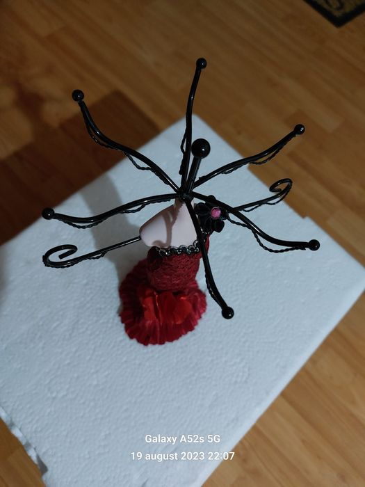 Suport bijuterii , manechin