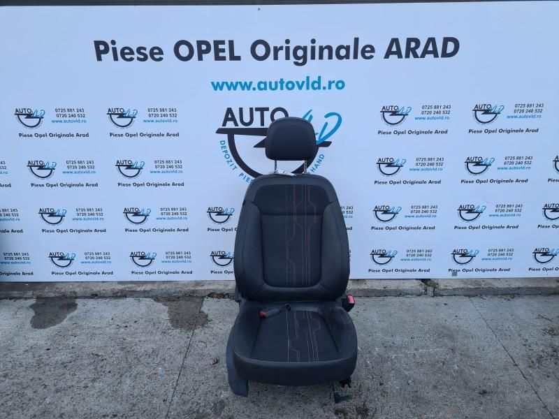 Scaun fata dreapta semi piele cu incalzire Opel Astra J
