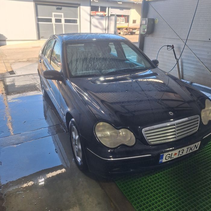 Vând Mercedes-Benz C class motor 2.2 W203