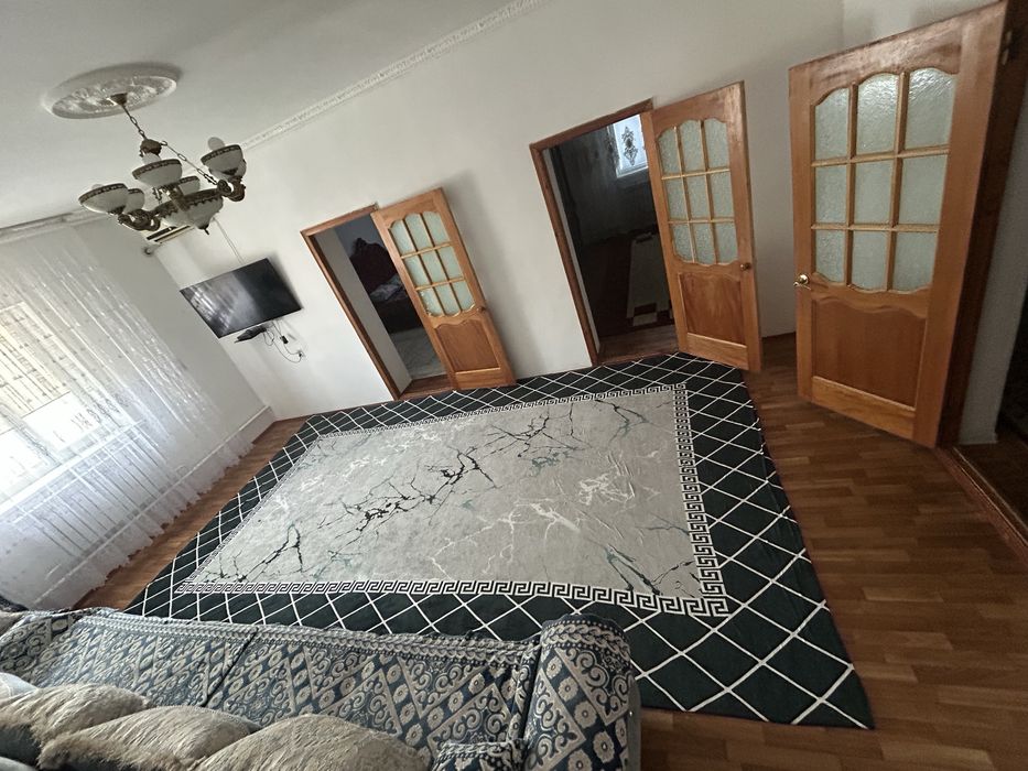 Жилой с земельным учестком