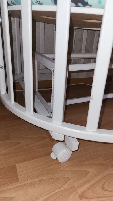 Детская кровать в отличном состояние