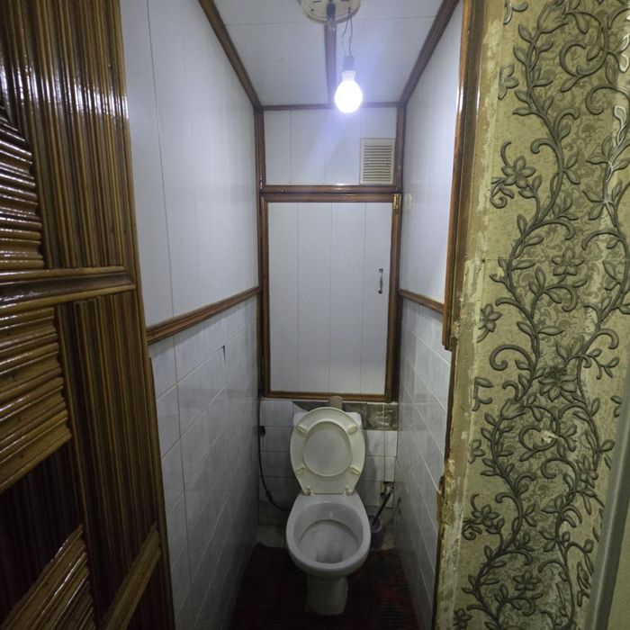 Продается 2 ком кв переделанная в 3 ком кв