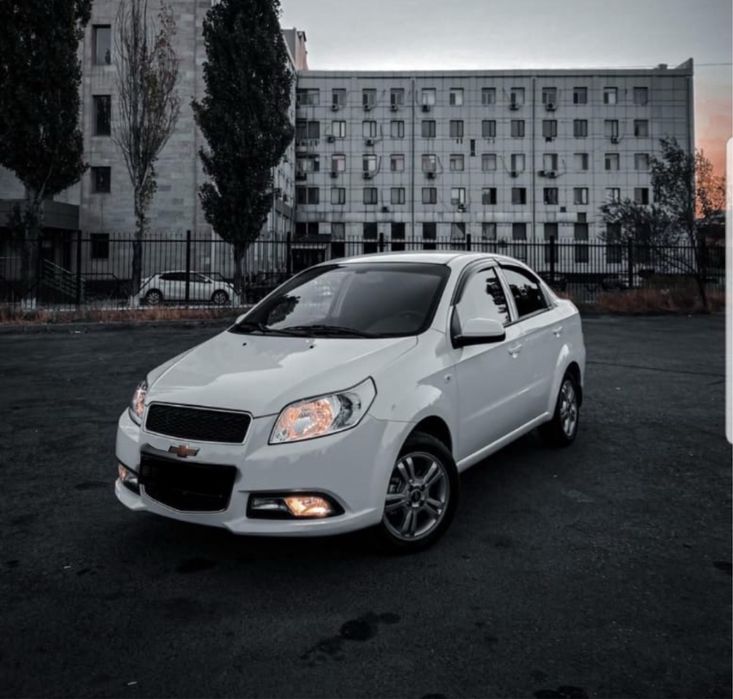 Аренда автомобмобилей для Такси