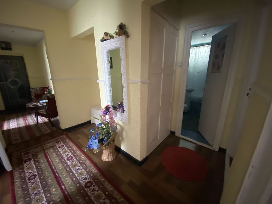 Apartament 3 camere, Bicaz, Str.Barajului, 70 Mp  39000Euro