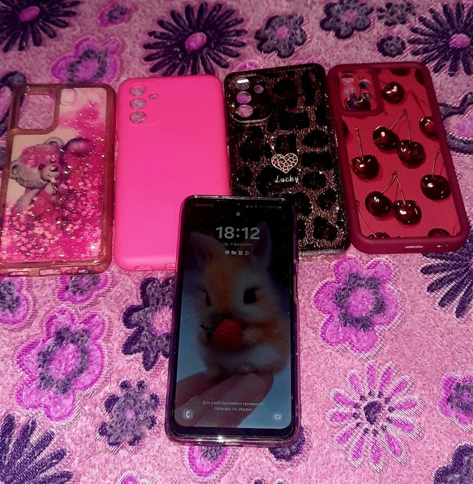 Продам самсунг а04s 32 gb 30 тыс.