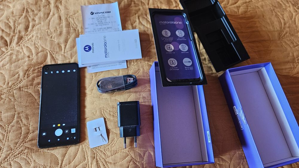 Motorola One Action Моторола