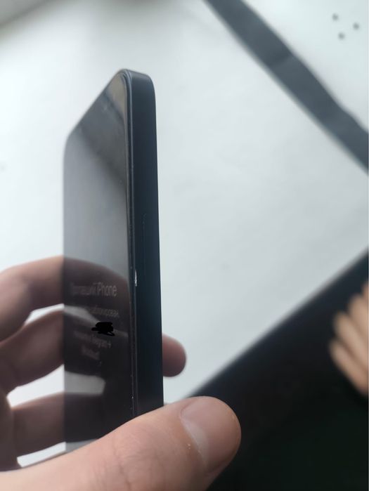 Айфон 13 в идеальном состояние