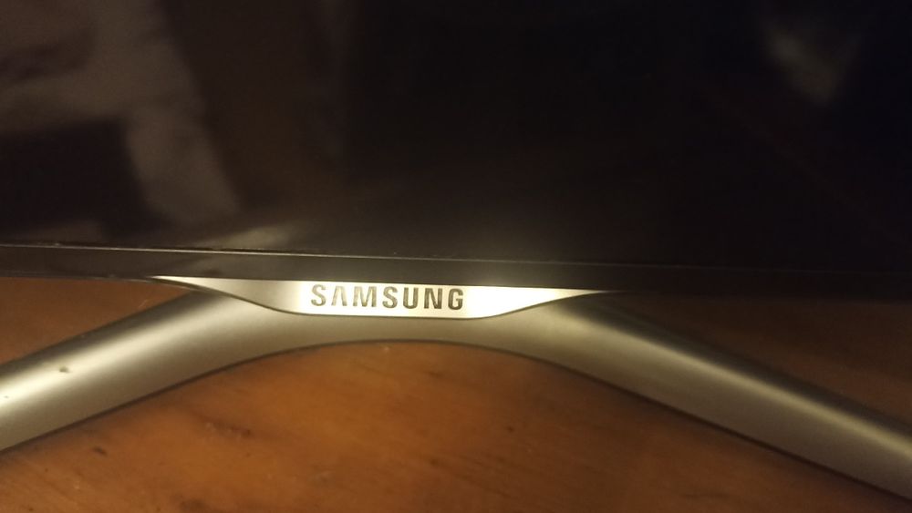 Телевизор Samsung