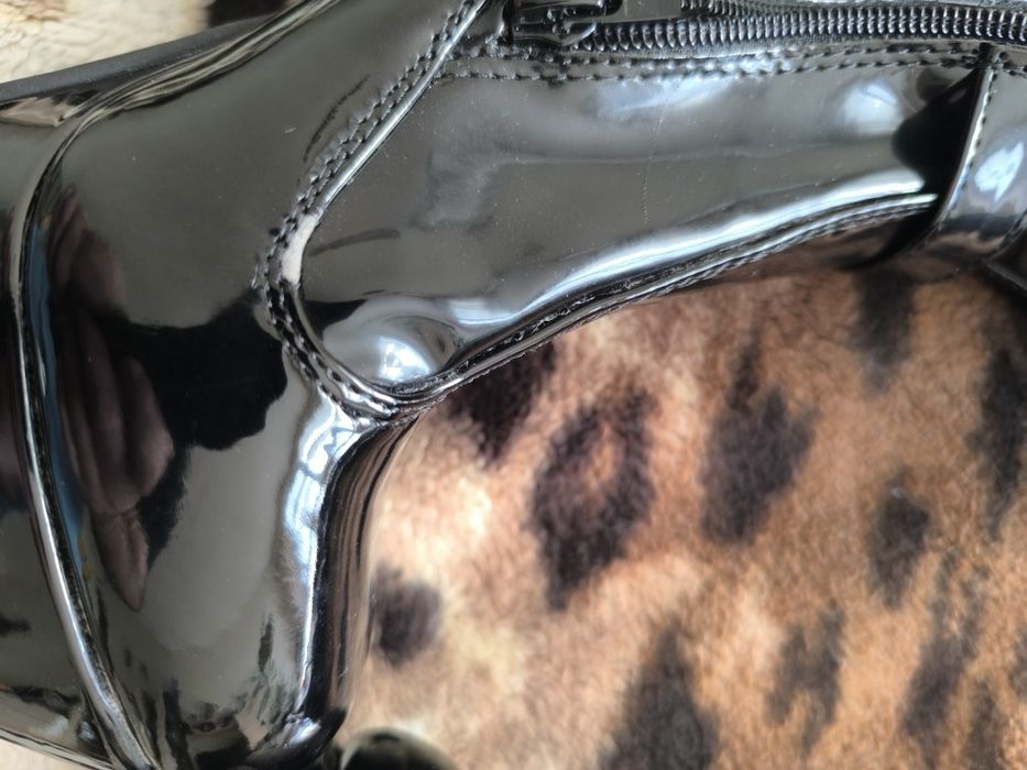 Дамски ботуши чизми лачени