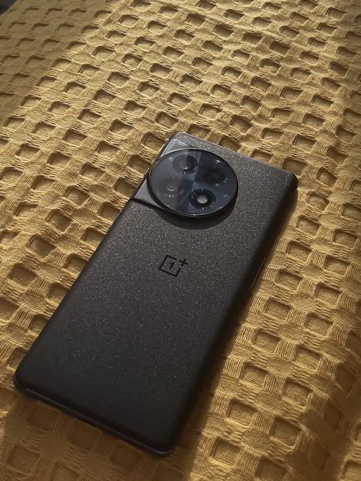 Oneplus 11r читать описание